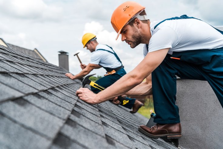 Signs It’s Time to Schedule Roofing Repair
